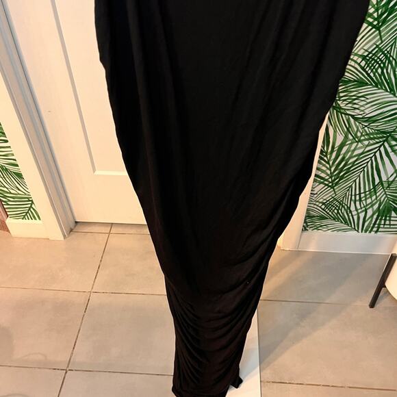 Good American Black Plus Size Ruched Maxi Dress Size 5XL - Picture 8 of 9